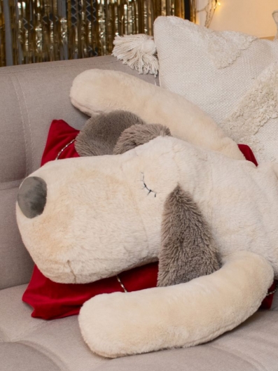 Подарункова іграшка "Собака-обіймака"